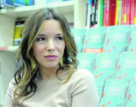 WCENTER 0WNDCBUFEH  -  ( Giusy Marinelli - - feltrinelli-simona sparaco 038.jpg )